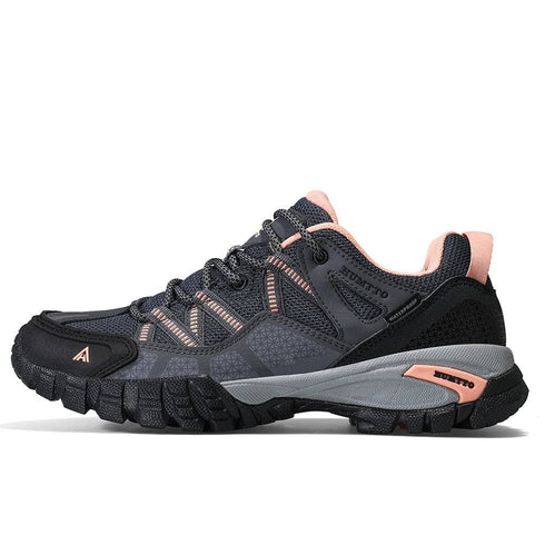Women's Waterproof And Antiskid Hiking Shoes